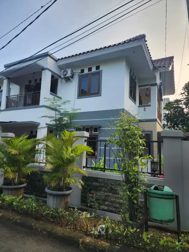 Dijual Rumah BCI - Hook