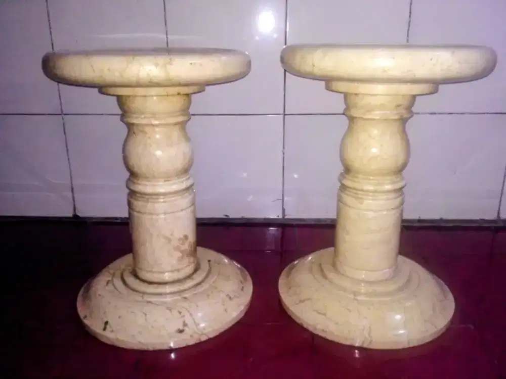 Kursi Marmer Asli, Putih, Bulat, Mulus, 2 Buah