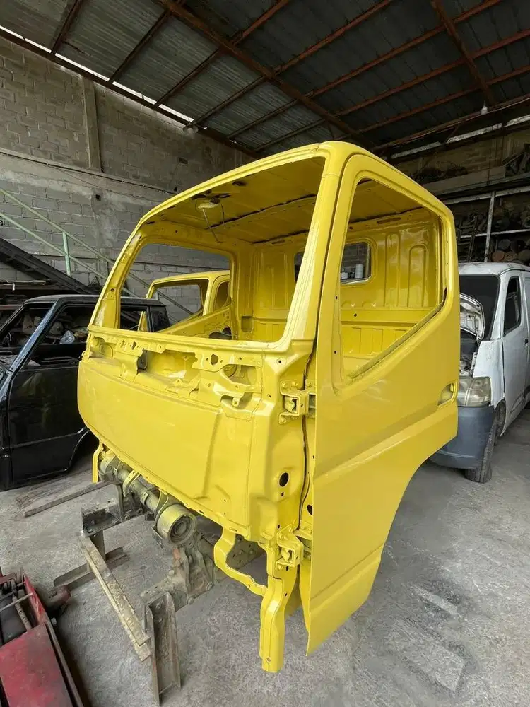 Cabin Mitsubishi Canter Kosongan