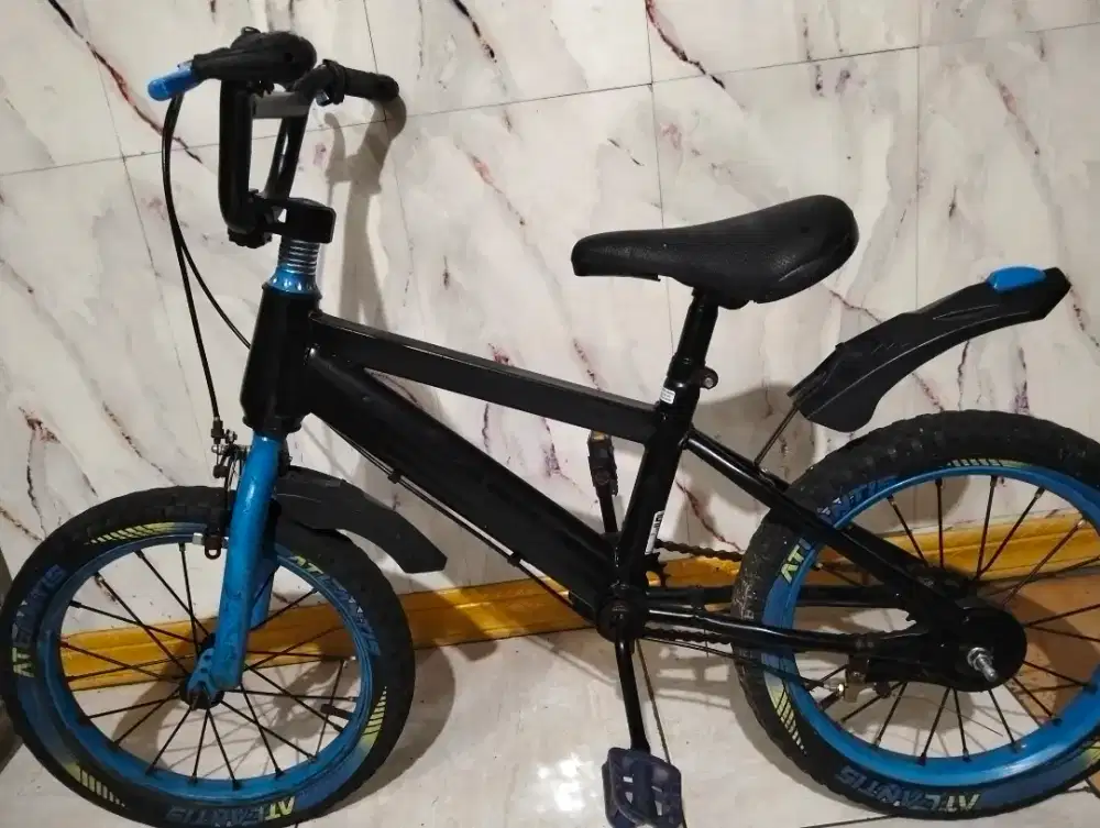 Sepeda bekas UK 16 siap pakai Cijantung Jakarta Timur