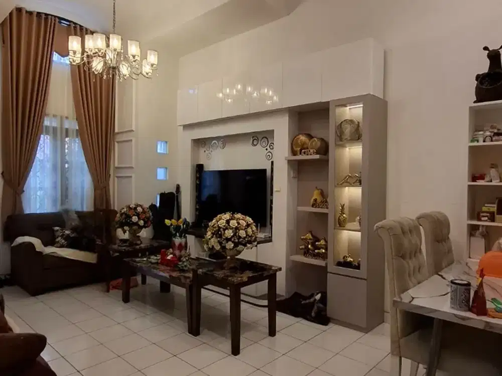 DIJUAL RUMAH BAGUS MURAH SIAPHUNI KOTA WISATA CIBUBUR BOGOR