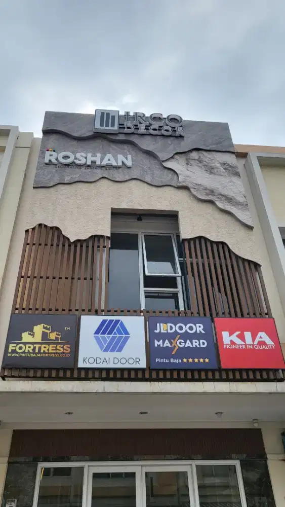 Dicari Admin di Gading Serpong