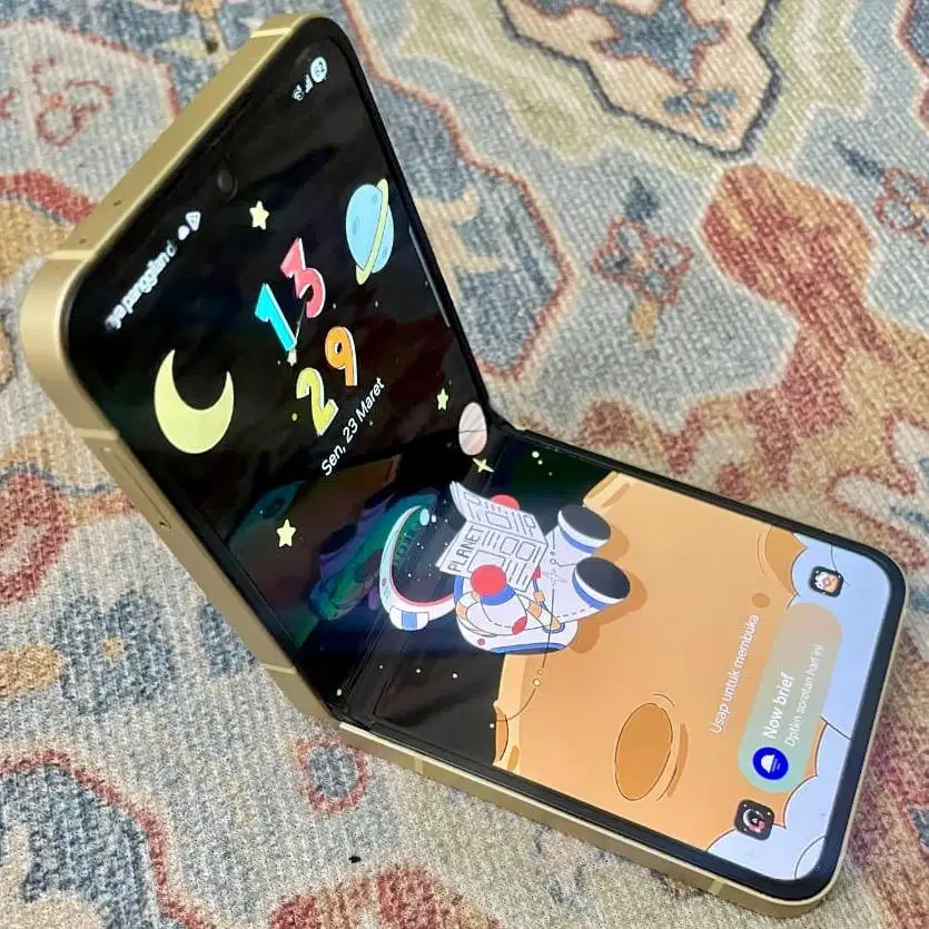 Samsung z flip 6 ram 12 / 256 sein unit saja