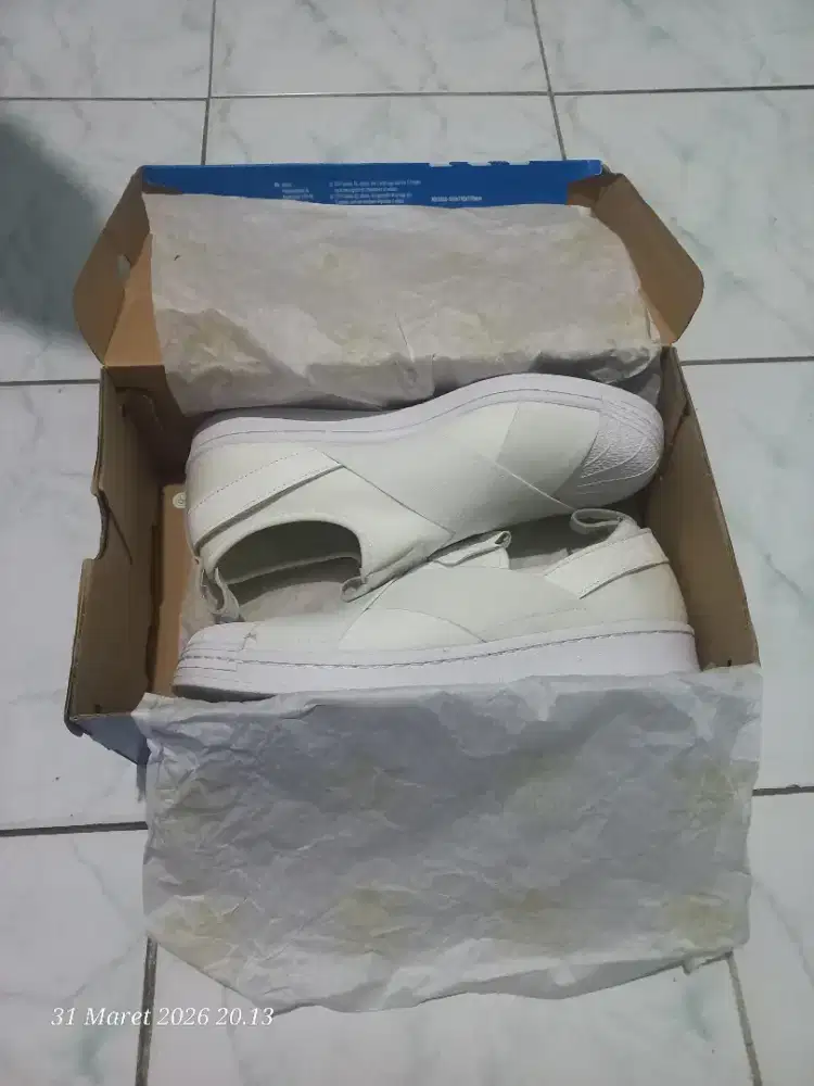 Adidas superstar slip on