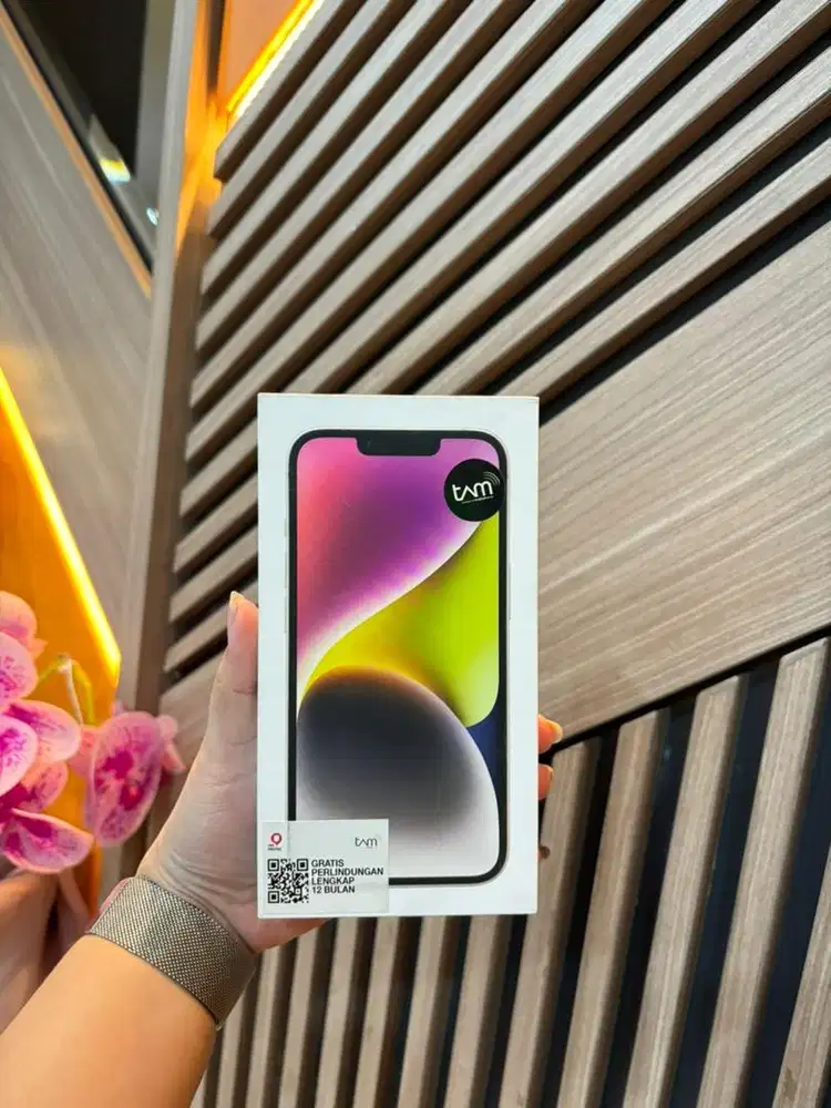 Ip 14 128 starlight new