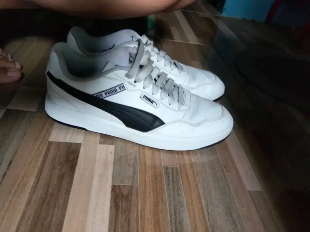 Sepatu puma ori