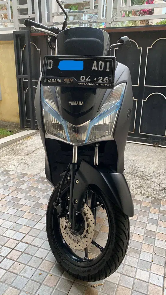 Yamaha Lexi (Matte Black) 2020