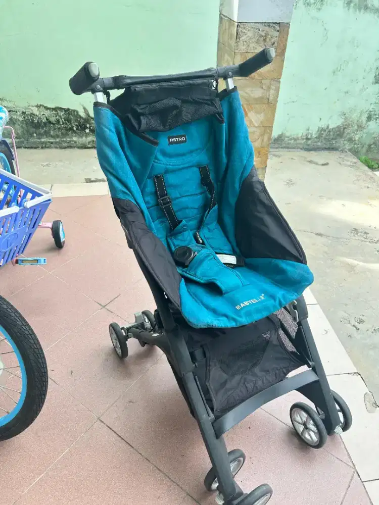 Stroller cocolatte hijau tosca
