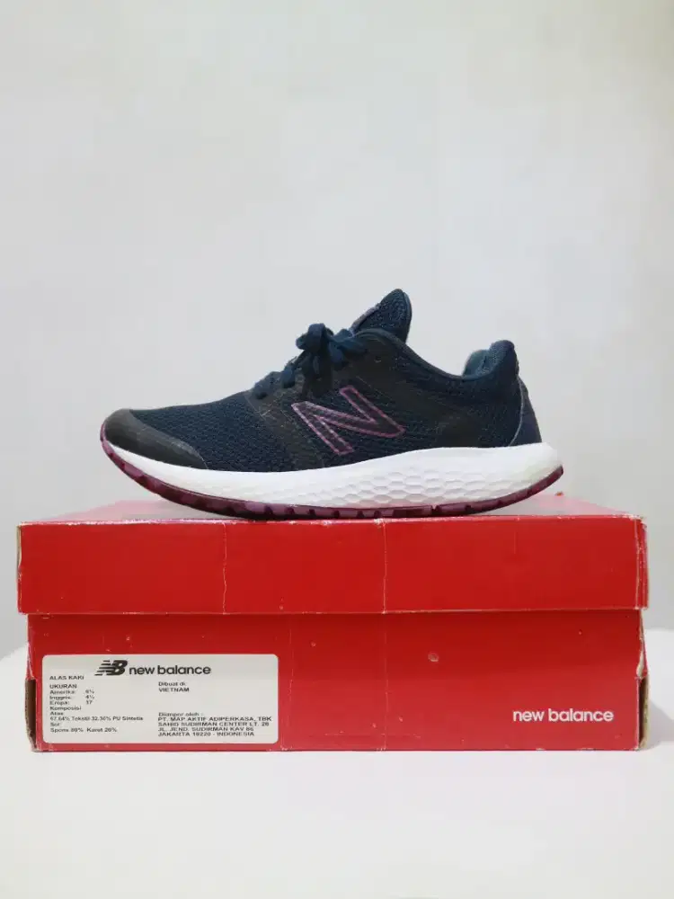 Sepatu running New Balance WE420CN1 Navy Comfort Ride original prelove