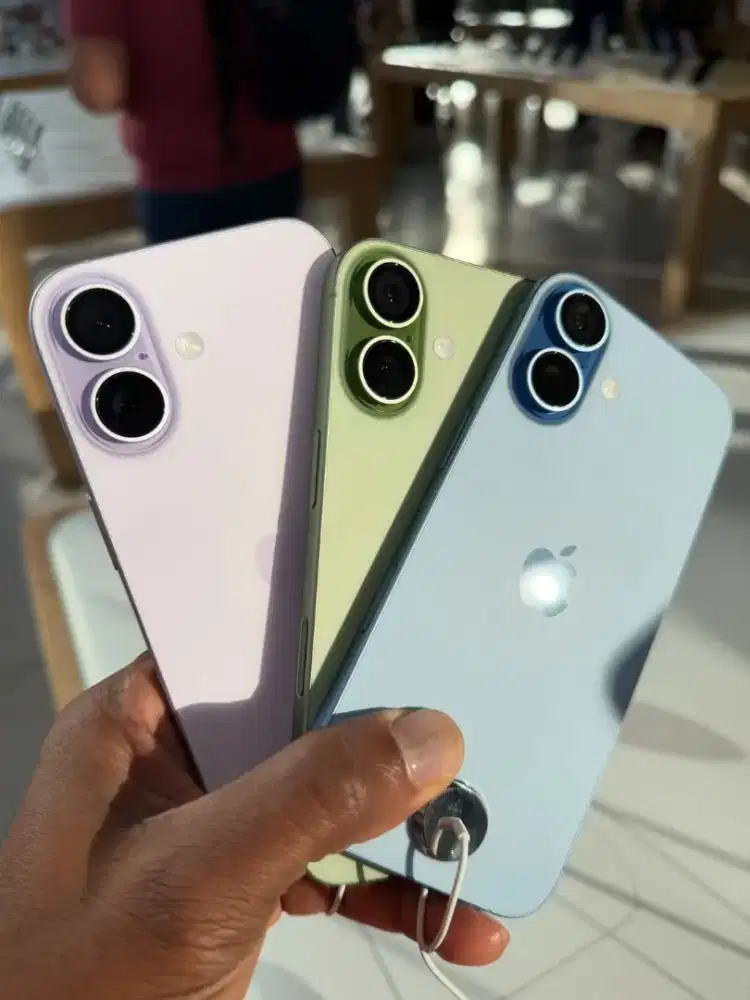 iPhone 17 256 GB, New Ibox Garansi Resmi 1 Tahun.