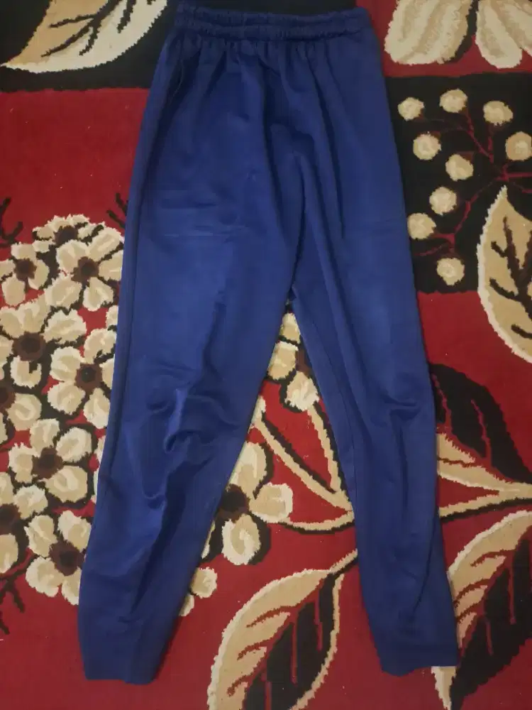 Jual celana olahraga dan santai