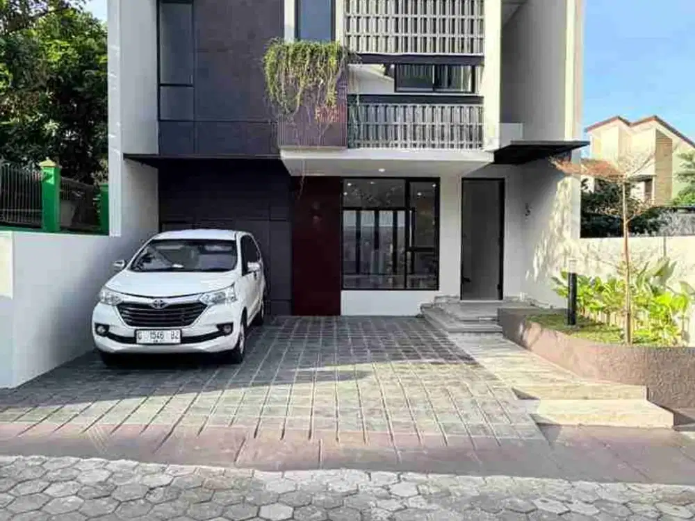 RUMAH MEWAH MODERN 2 LANTAI SMART HOME DI WEDOMARTANI NGEMPLAK SLEMAN DEKAT JOGJABAY