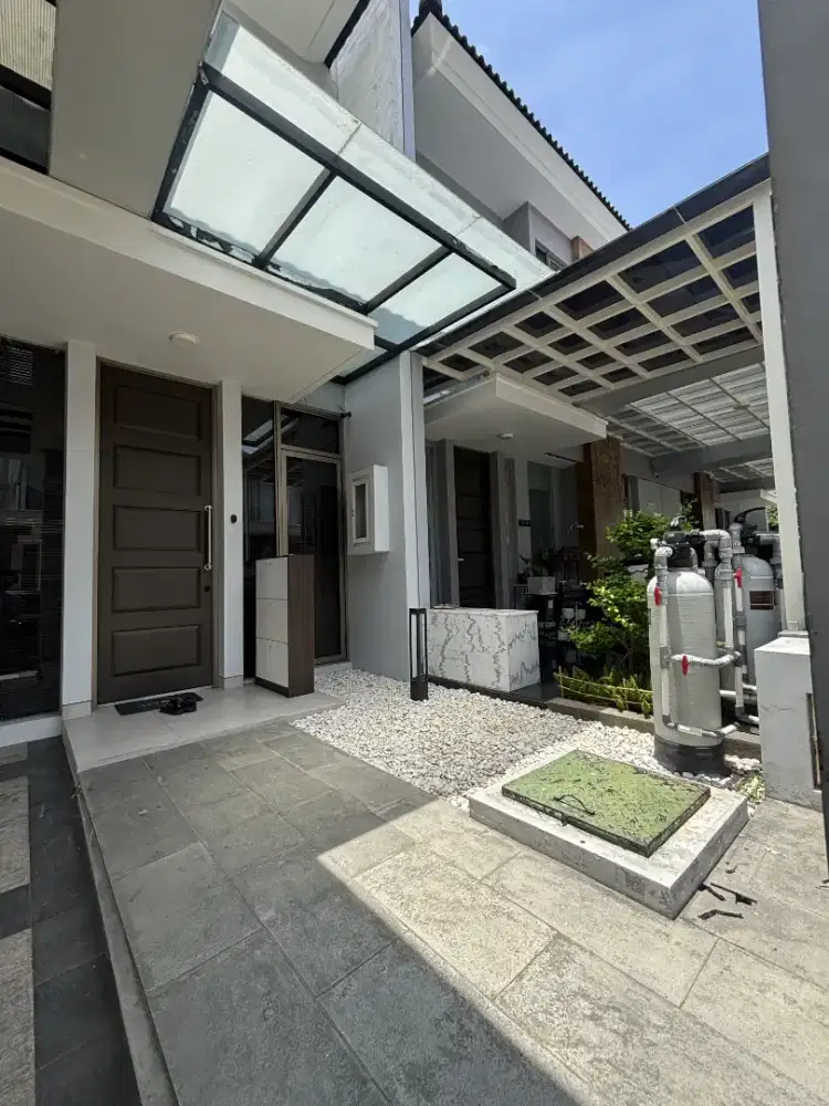 RUMAH ZIMBALI COSTA PAKUWON CITY