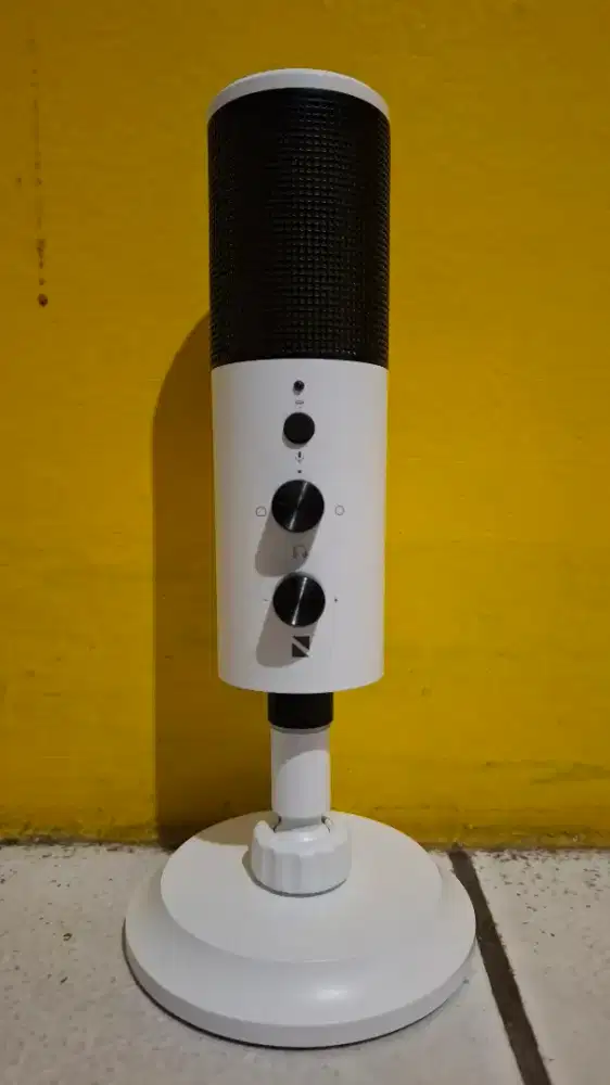 Noir Voix Microphone Condenser