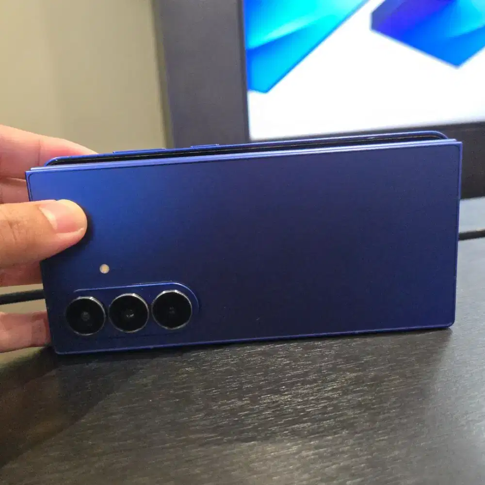Samsung fold 7 blue 512Gb like new 99,99% garansi panjang full set