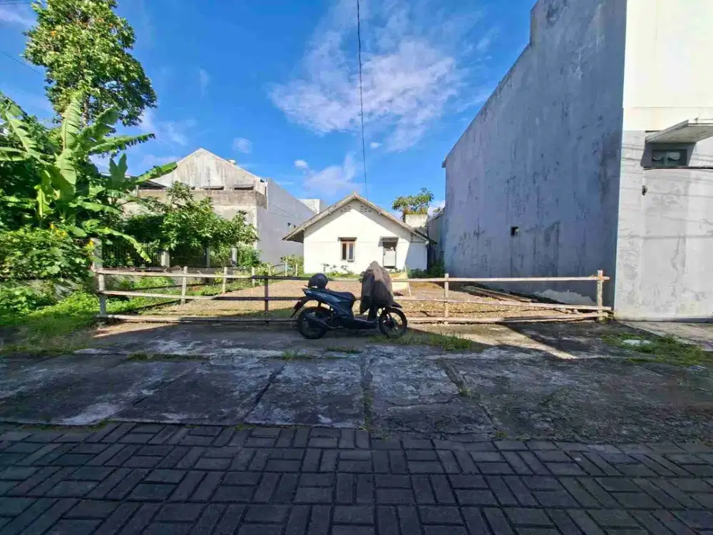 Tanah kecil strategis jarang ada di pusat kota Jogja dekat kampus UAD, UST & Xt square