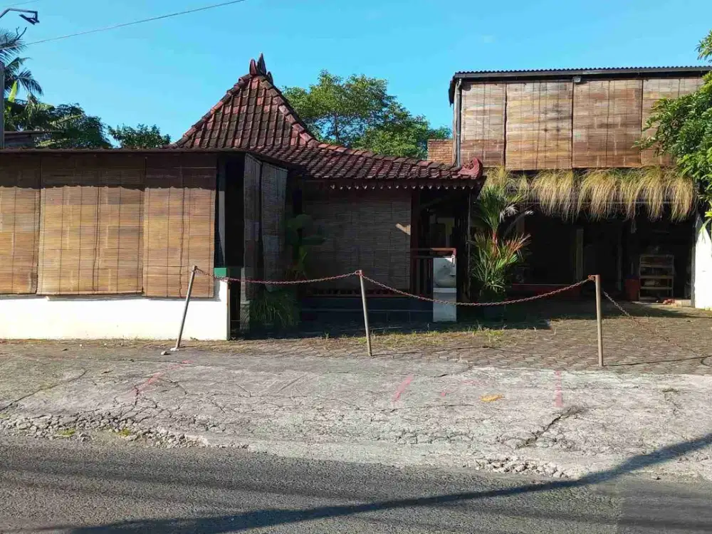 Tanah murah strategis bonus bangunan pinggir jalan utama seputaran jl kabupaten dekat SKE, JCM & RSA UGM