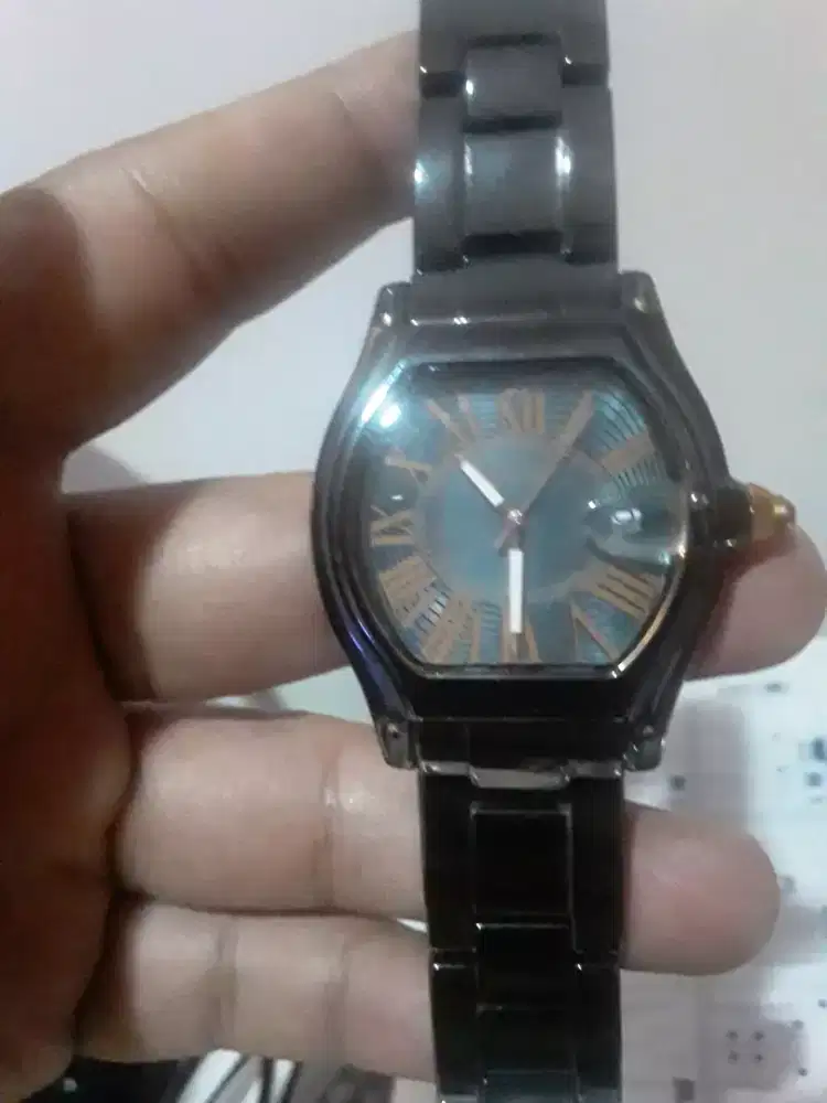 Jam tangan Wanita