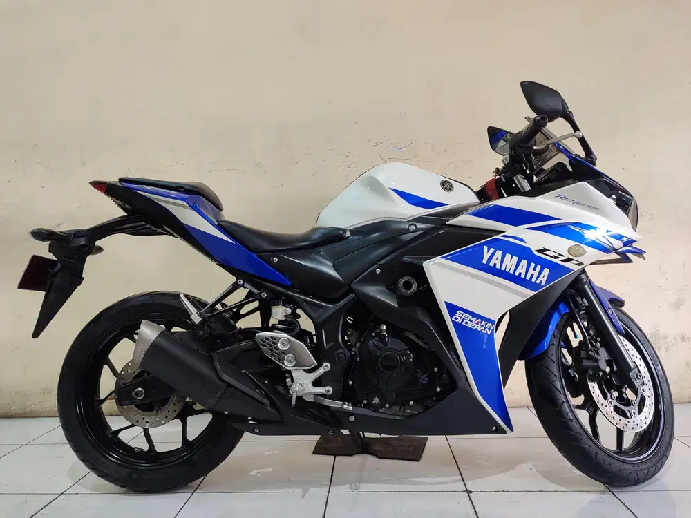 YAMAHA R25 GP 2014 istimewa mulus terawat siap pakai...