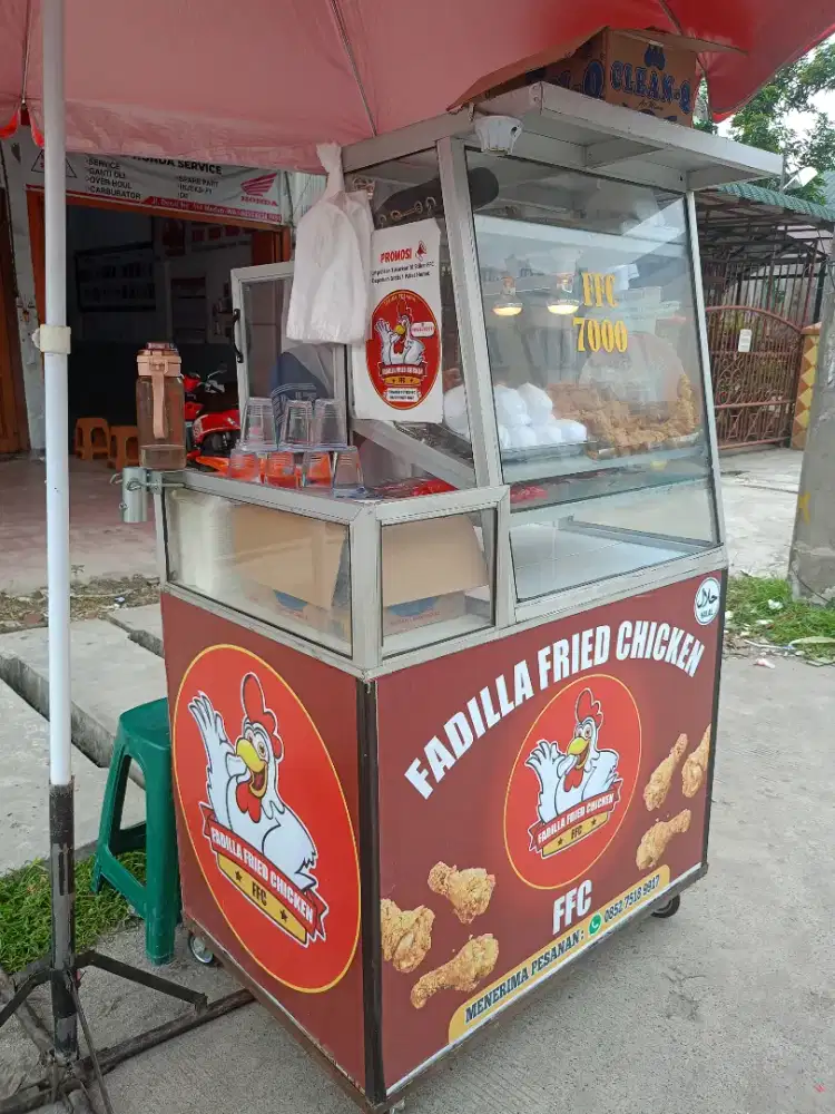 Cari asisten bagian Dapur