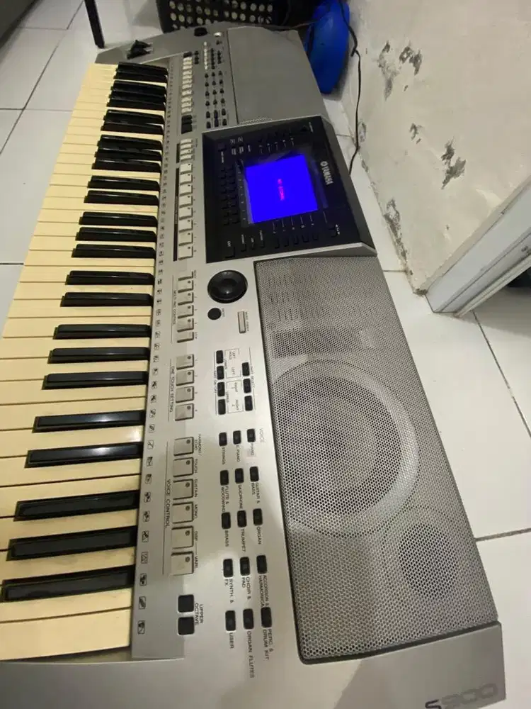 Keyboard Yamaha PSR S900