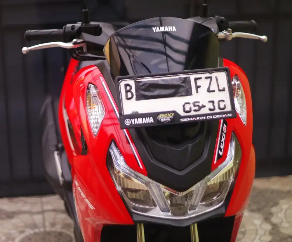 ( Plat B , Pajak Hidup 13 Bulan  ) KM 6 RIBU , Yamaha Lexi Lx 155 2025
