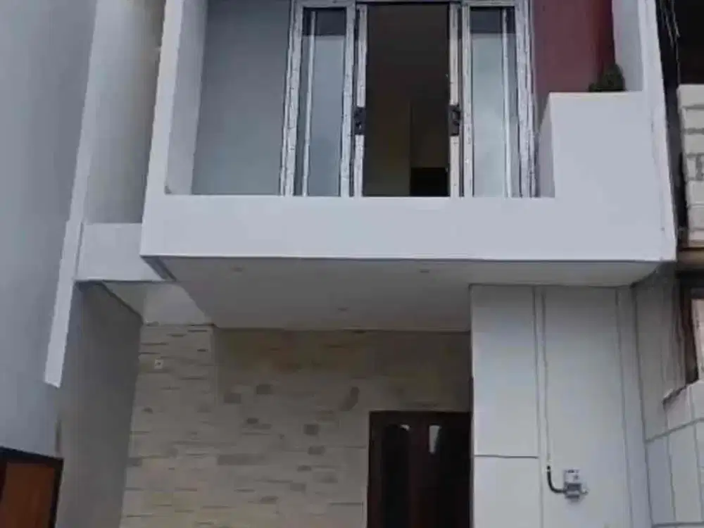 RUMAH INDENT DEKAT  SANUR DAN GATSU
Lokasi sangat strategis