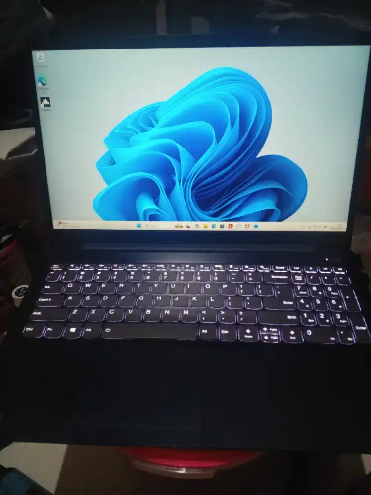 Lenovo IdeaPad 3 Ryzen 7 Touchscreen