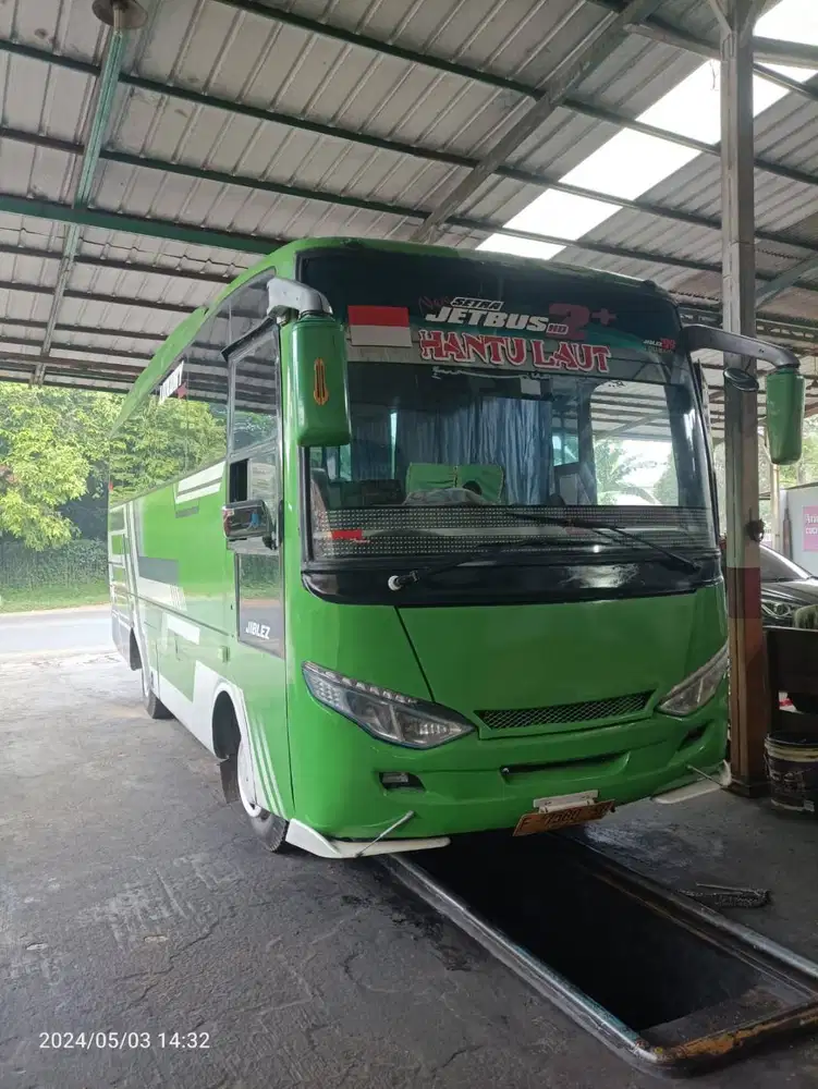 Judul: Bus Pariwisata Mitsubishi PS 135 Turbo – Body 2016, Siap Jalan