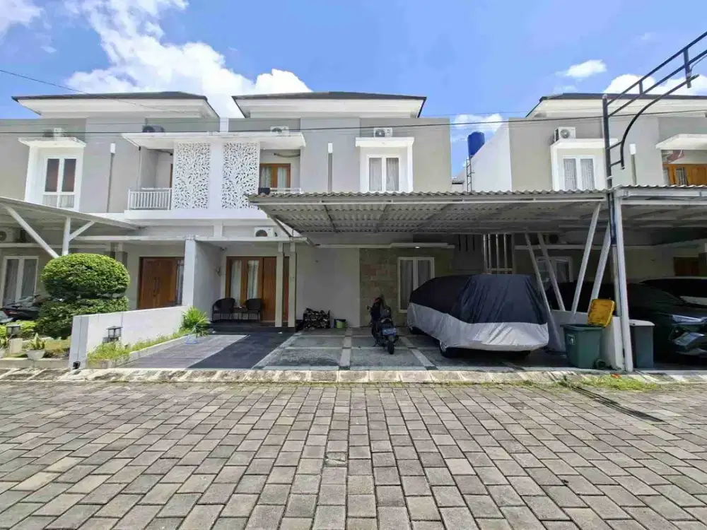 Rumah modern minimalis 2 lantai dalam perumahan one gate system Sidoarum dekat UNISA & UMY