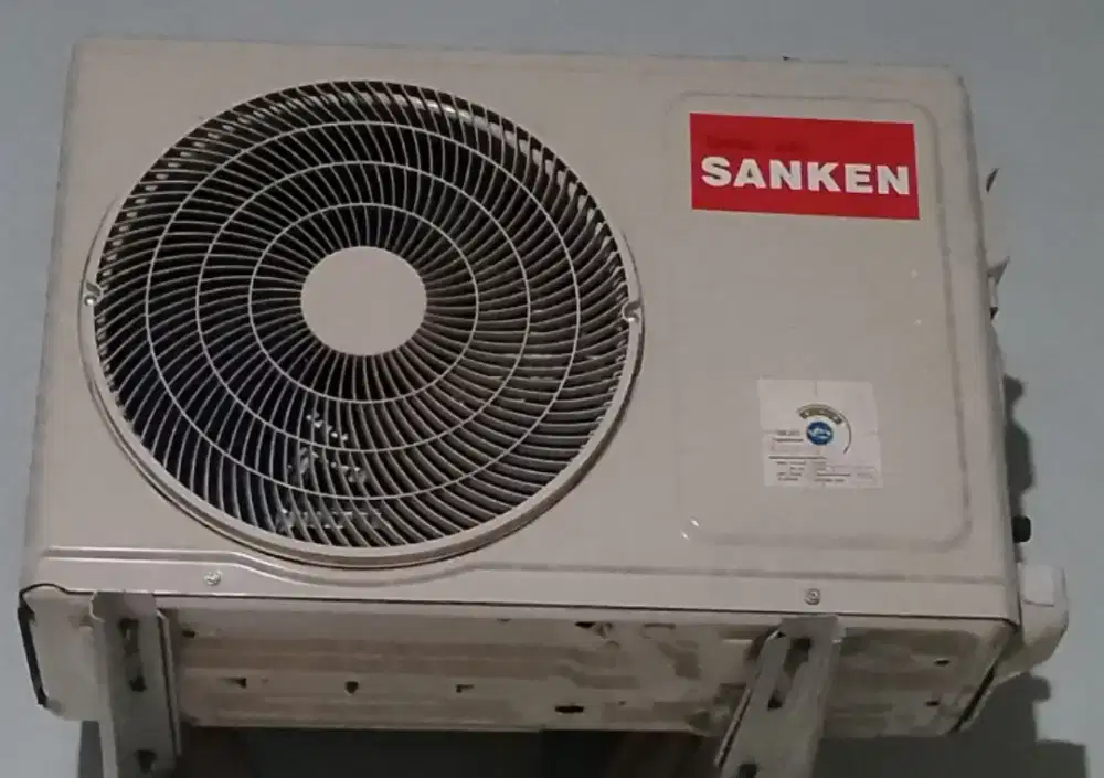 di jual AC merk sanken ½ pk low watt,