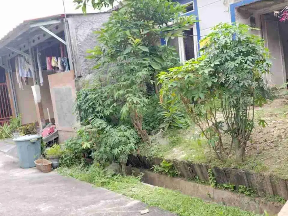 JUAL RUMAH HARVEST BUTUH RENOV