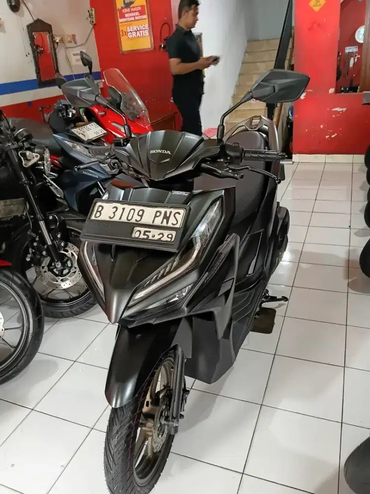 VARIO 125 CBS ISS KREDIT DP 1JUTA PROSES CEPAT