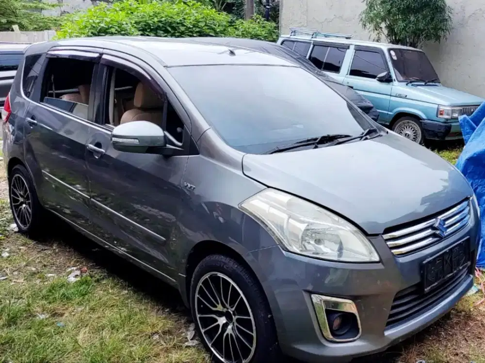 Suzuki Ertiga GL 2013 AT