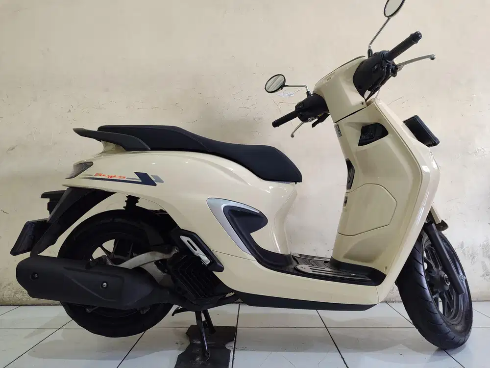 Stylo 160 CBS 2025 istimewa mulus terawat siap pakai...