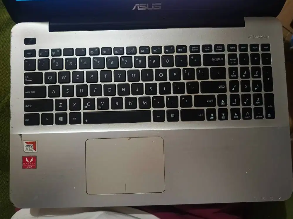 Laptop Asus X555Q Ram 12  ssd 500gb + Hdd 1TB