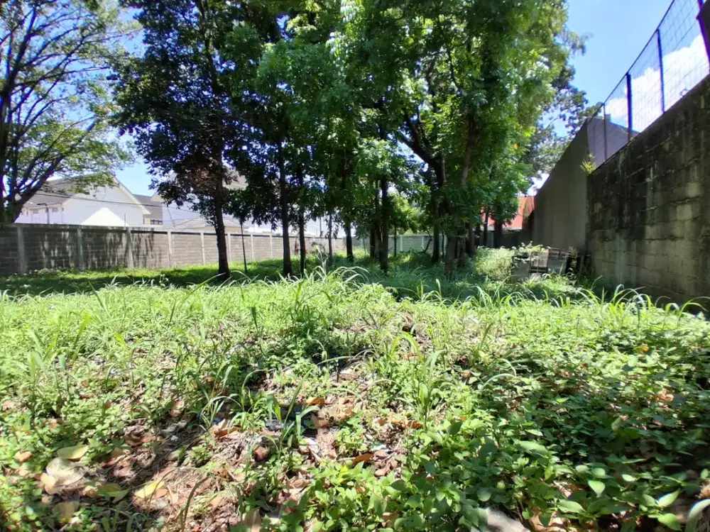 Tanah Kavling Kotak Posisi Strategis di Cipamokolan