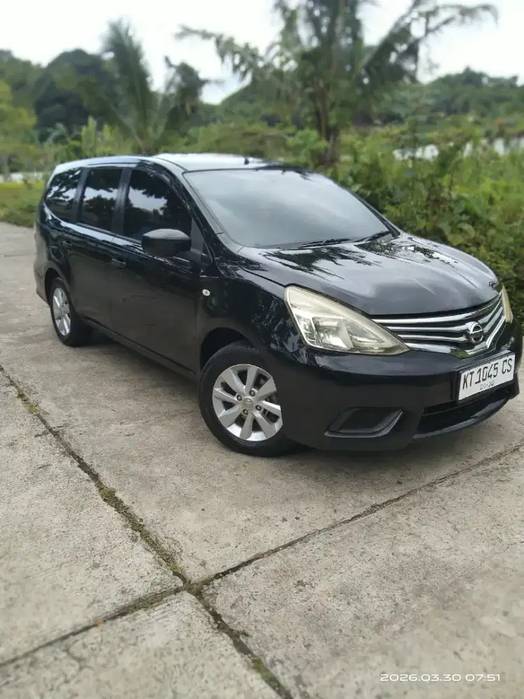 Grand Livina SV manual