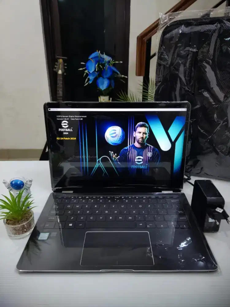 ASUS ZENBOOK UX370UAR Metalic Black