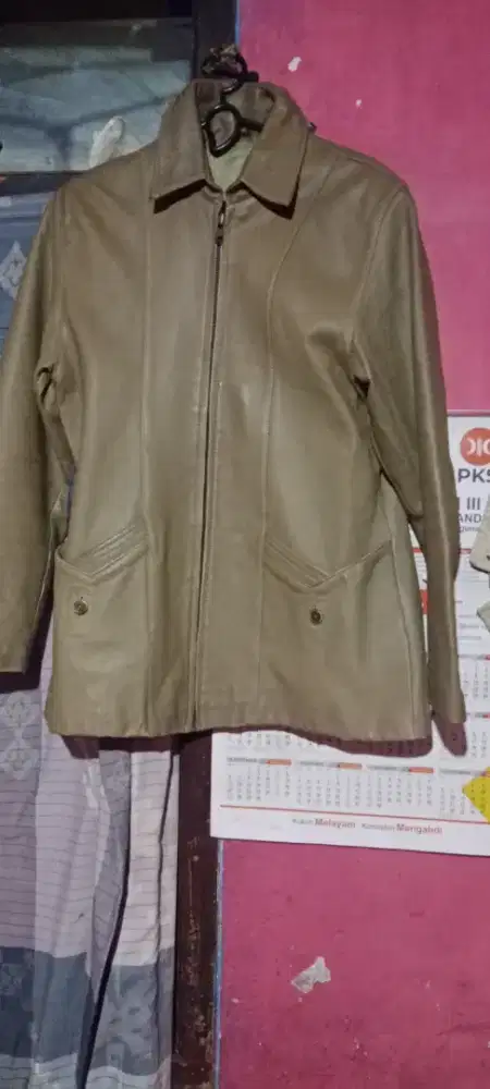 Jaket kulit sz m