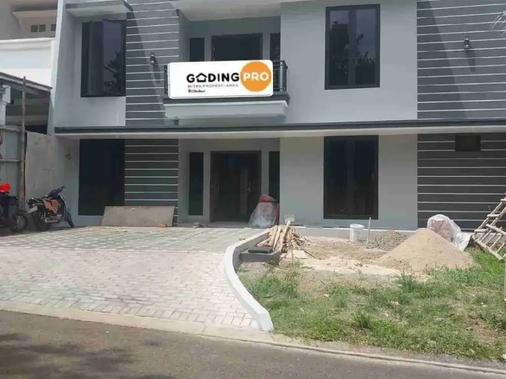 DIJUAL RUMAH SIAP HUNI 2 LANTAI DI KOTA WISATA CIBUBUR FULL RENOVASI