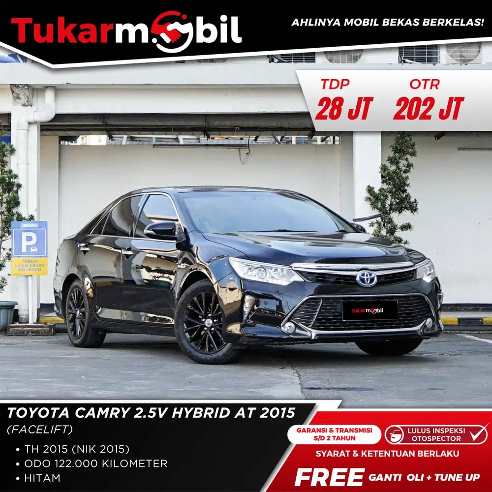 [BERGARANSI] TOYOTA CAMRY 2.5 V HYBRID TAHUN 2015 HITAM