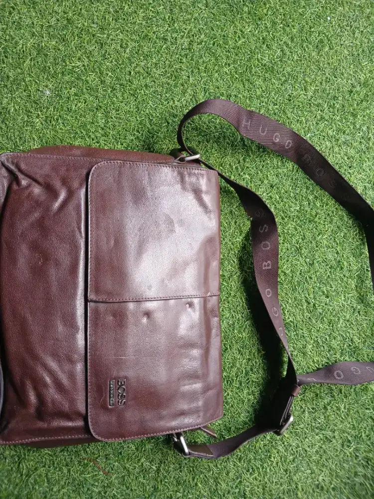 Tas Slingbag brand Hugo boss second original