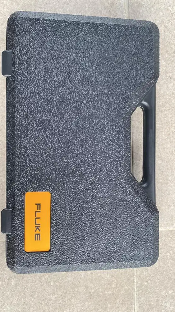 Fluke 925 Vane Anemometer with Termometer