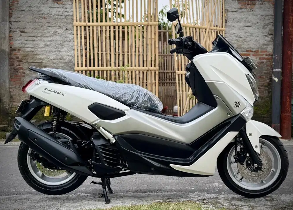 YAMAHA NMAX 155 VVA istimewa km low