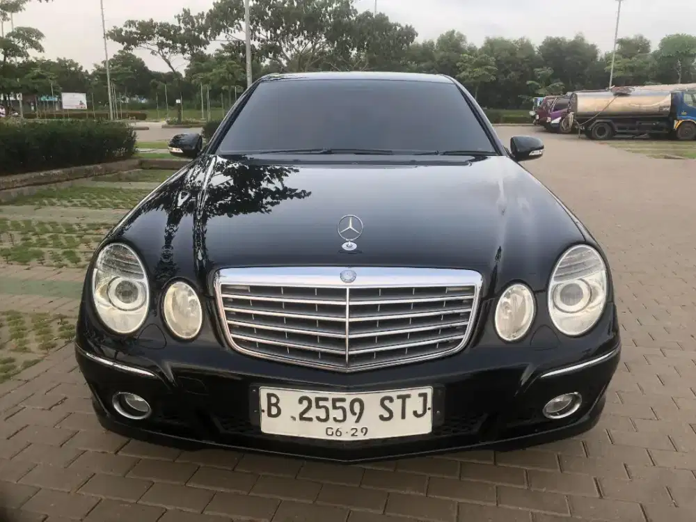 Mercedes-Benz E280 2008 Bensin