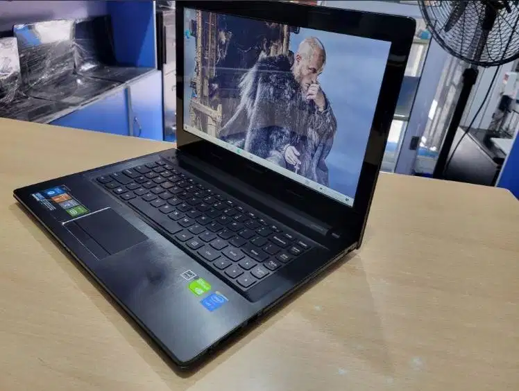 Lenovo Z40-70 i5 - 8gb/SSD 256gb