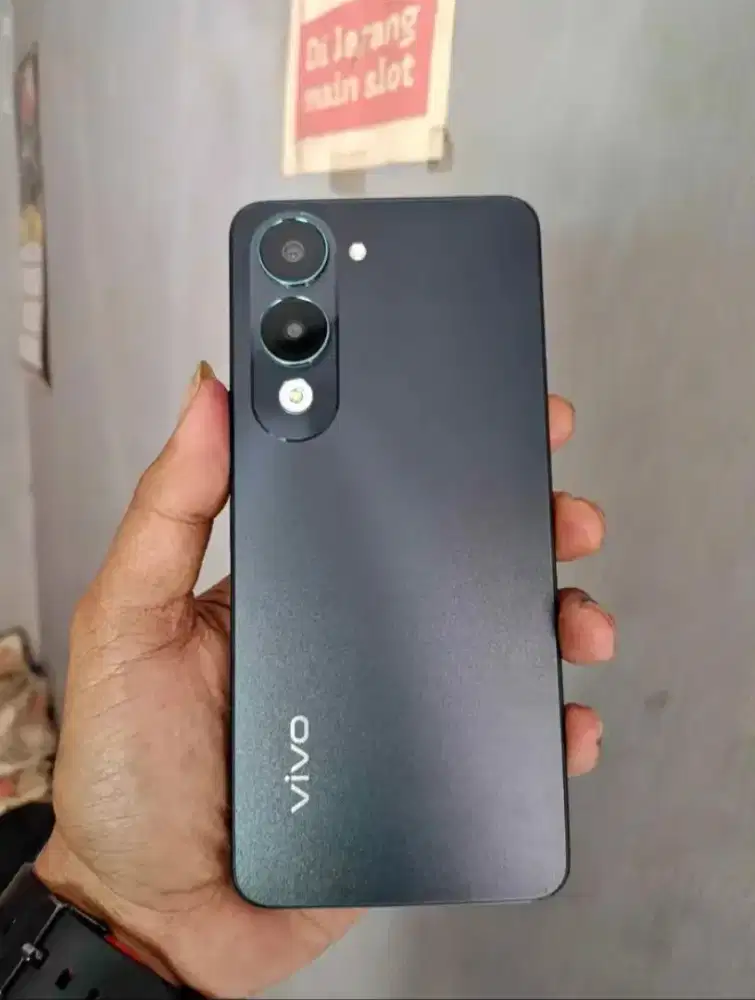 VIVO Y04S 4+4/128