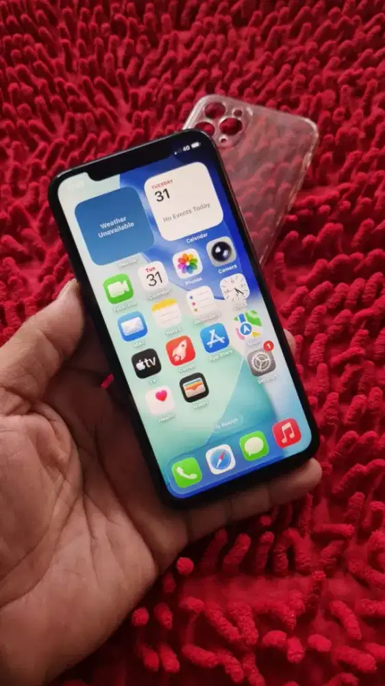 Ip 11 pro 256 gb mulus HP charger baca deskripsi