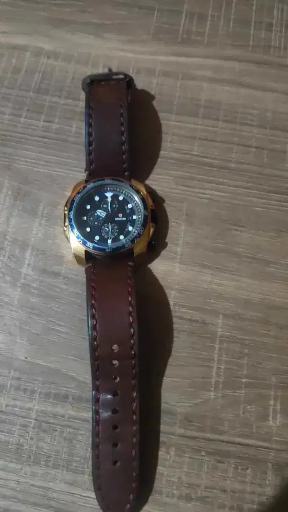 Jam tangan Expedition